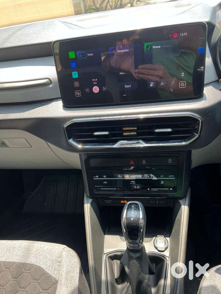 Skoda Kylaq Signature Plus At, 2025, Petrol