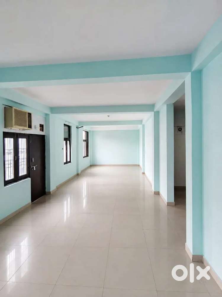 1200 Sq Ft Spacious Hall for Rent with Balcony & Washroom