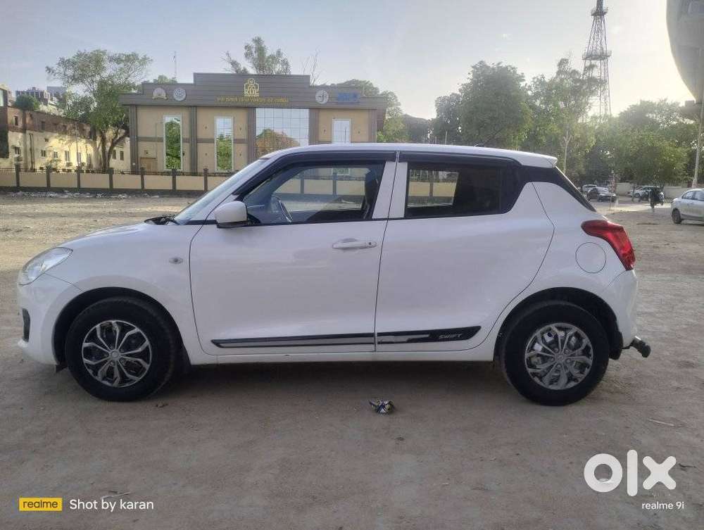 Maruti Suzuki Swift Lxi Option, 2019, Petrol