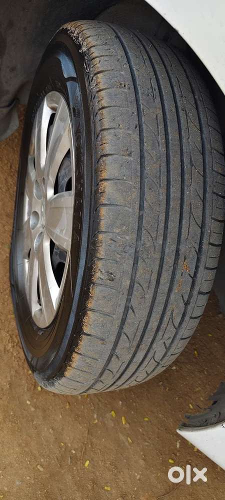 Volkswagen Vento 2010-2013 Petrol Trendline, 2011, Petrol