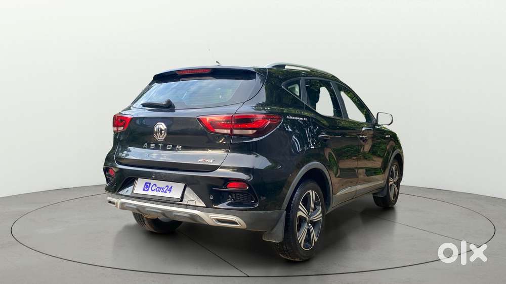 Mg Astor 1.5 Savvy Cvt S Red, 2022, Petrol