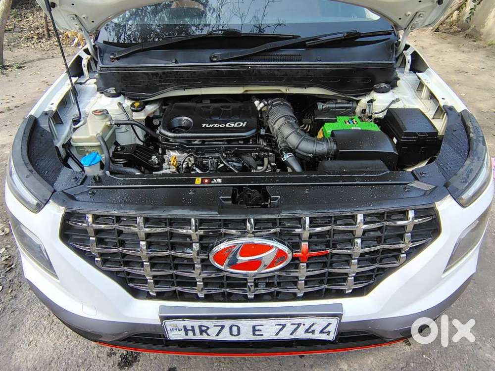Hyundai Venue S Turbo Dct, 2019, Petrol