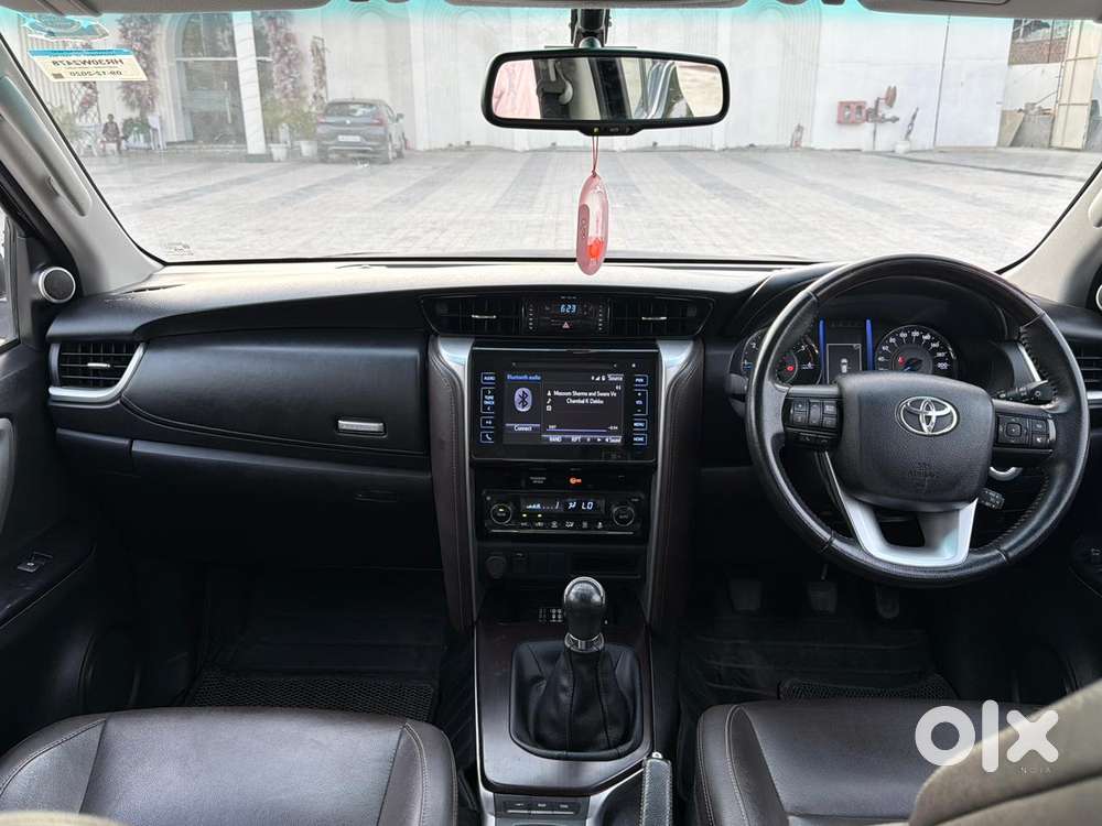 Toyota Fortuner 4x2 Mt 2.8 Diesel, 2020, Petrol