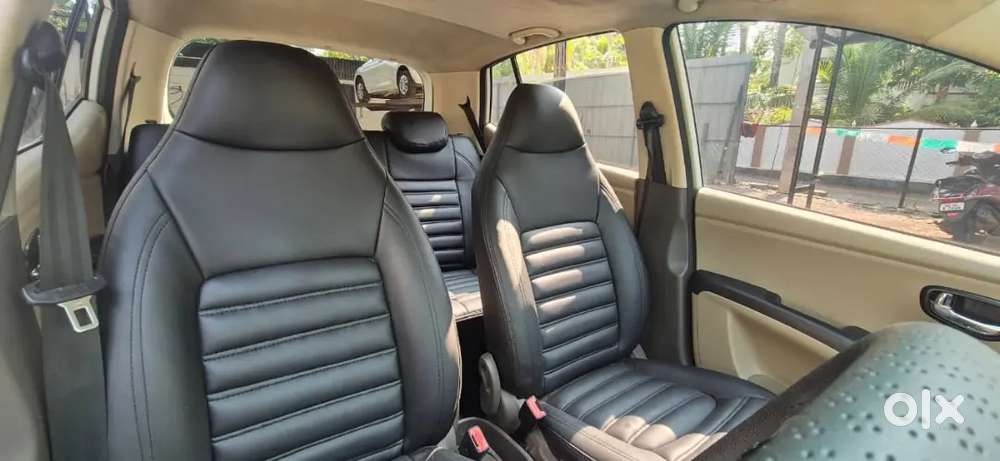 2010 I10 Asta Automatic With Sunroof