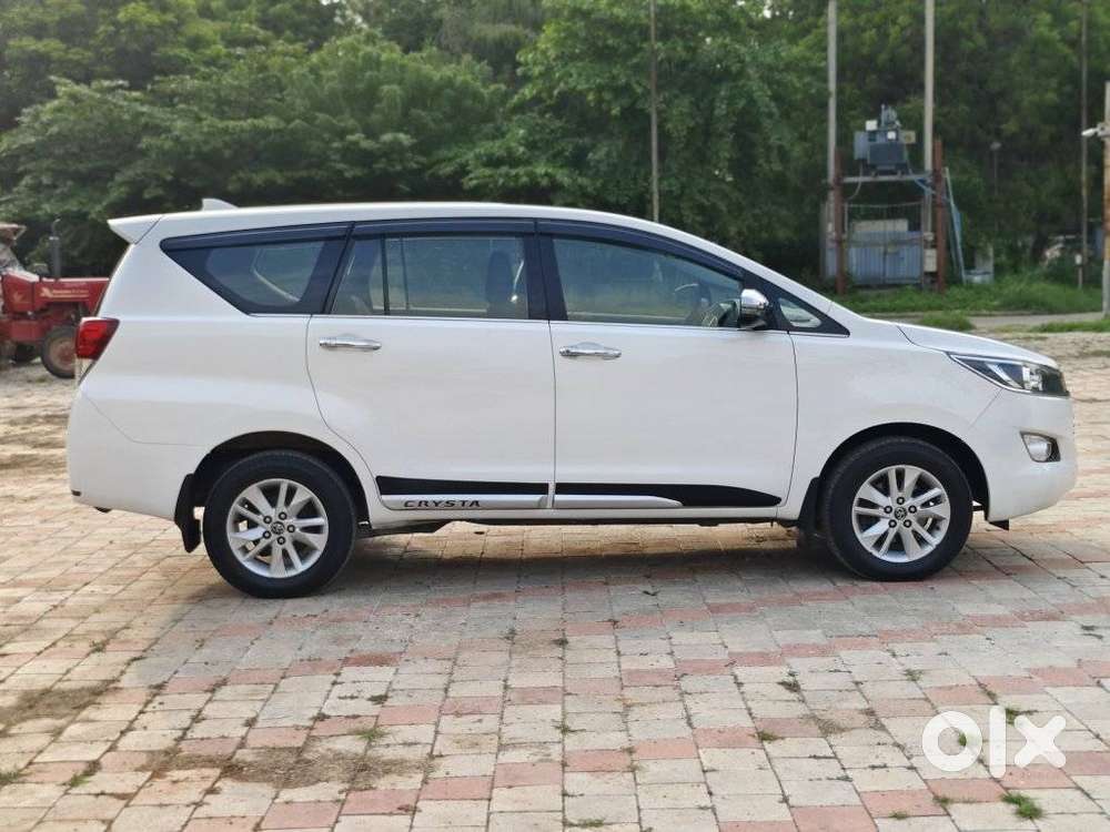 Toyota Innova Crysta 2.4 Gx Limited Edition 7 Str, 2019, Diesel