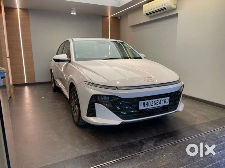 Hyundai Verna 1.5 Sx (o) Ivt, 2023, Petrol