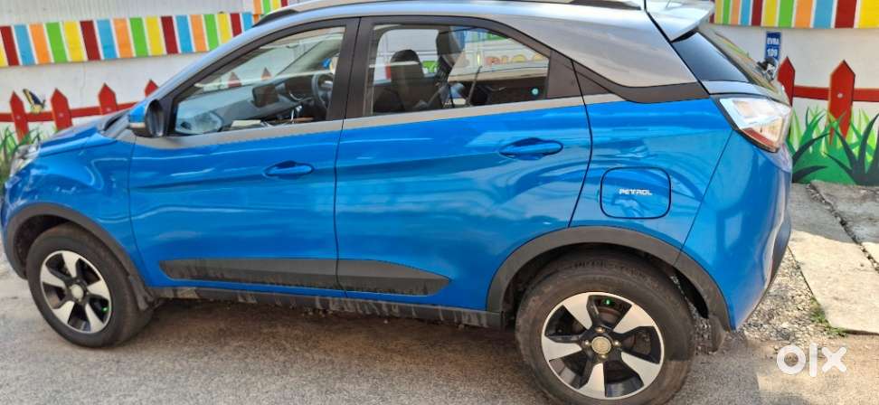 Tata Nexon Amt Xza Plus, 2019, Petrol