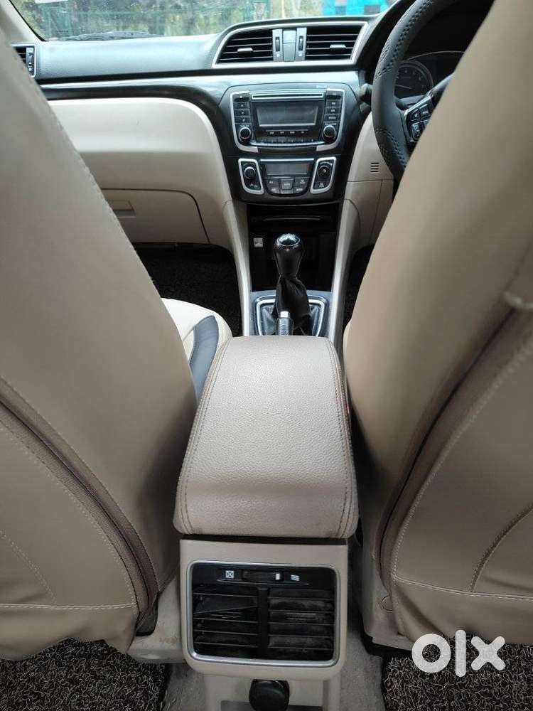 Maruti Suzuki Ciaz Zxi, 2015, Petrol