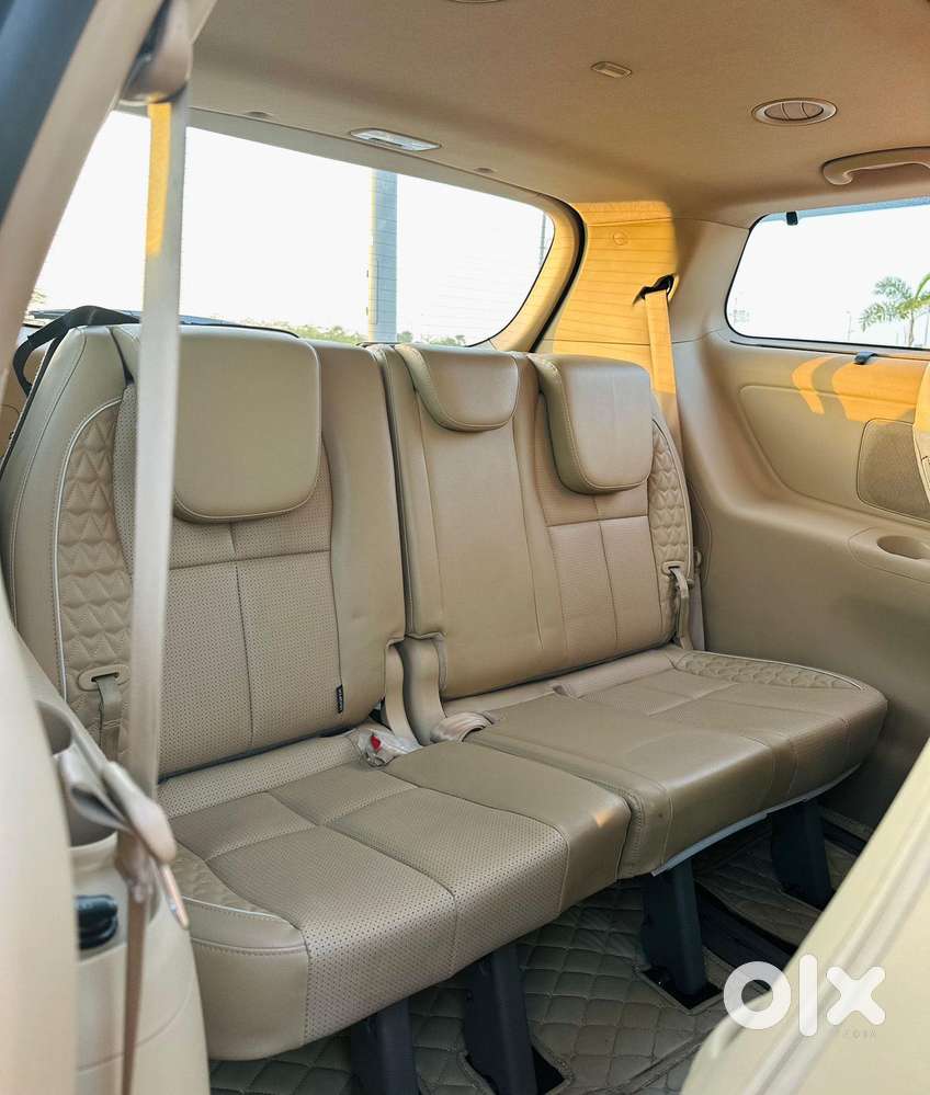 Kia Carnival Limousine Plus 7 Str, 2022, Diesel