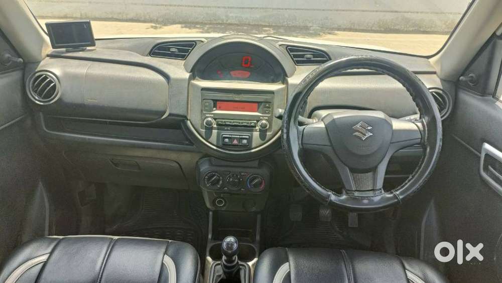 Maruti Suzuki S-presso Vxi, 2024, Petrol
