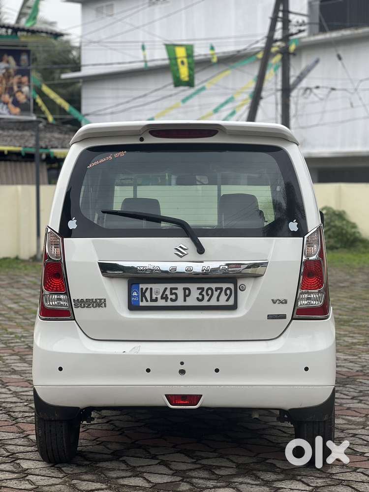 Maruti Suzuki Wagon R Vxi Amt, 2017, Petrol