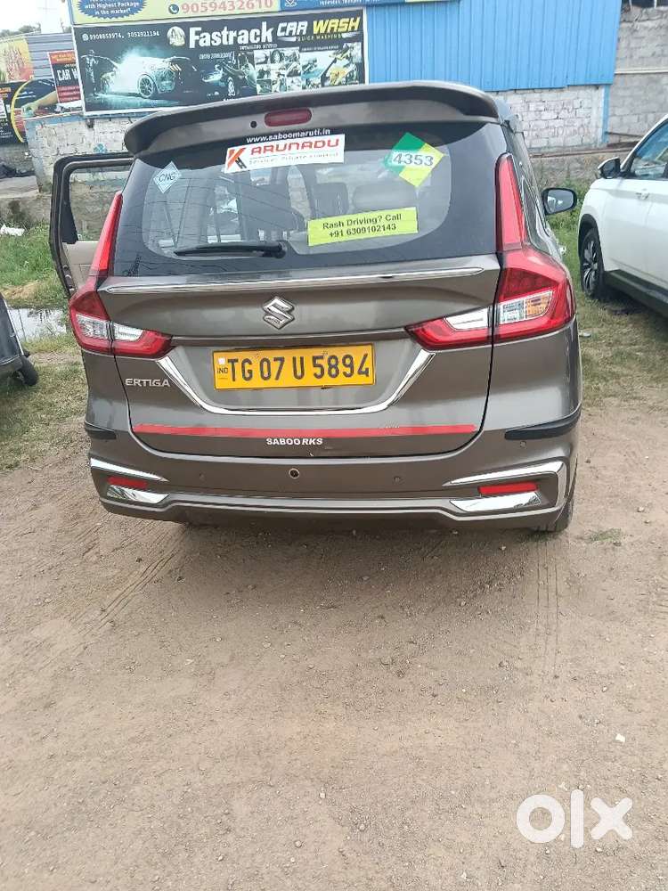 Maruti Suzuki Ertiga Zxi 24 Cng