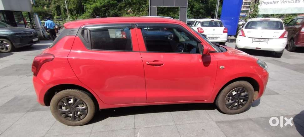 Maruti Suzuki Swift Lxi, 2022, Petrol