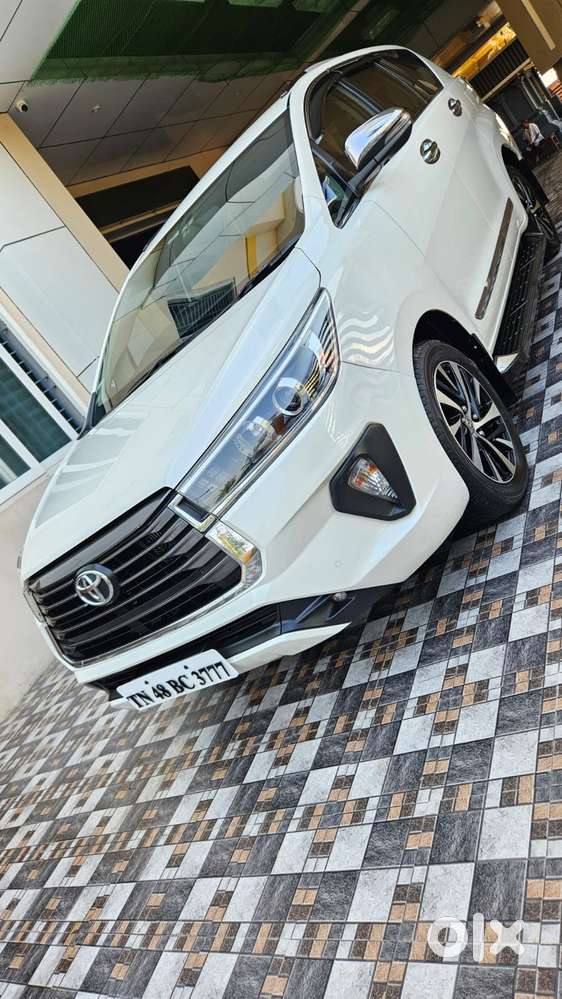 Toyota Innova Crysta 2.8z Automatic, 2021, Diesel