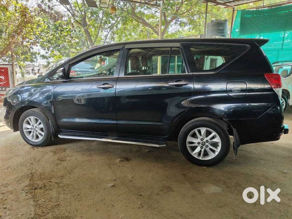Toyota Innova Crysta 2.8 Zx At, 2017, Diesel