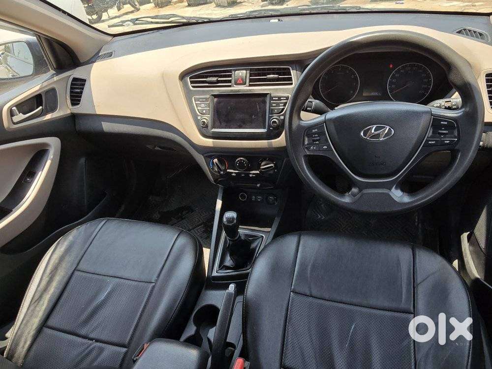 Hyundai I20 1.2 Sportz (o), 2019, Petrol