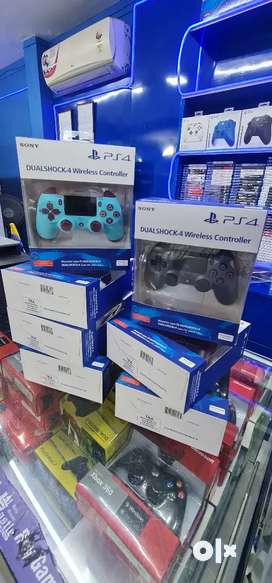 WofMoonlight on X: Vendo PS4 Pro 1TB Usado + Dualshock4 Original Usado +  Caixa Original por R$ 2.500,00! Quem tiver interesse, só entrar em contato  no Direct! ;)  / X