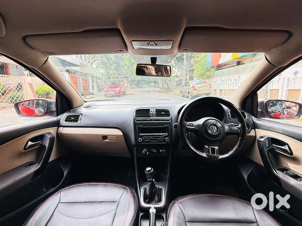 Volkswagen Polo Petrol Highline 1.2l, 2012, Petrol