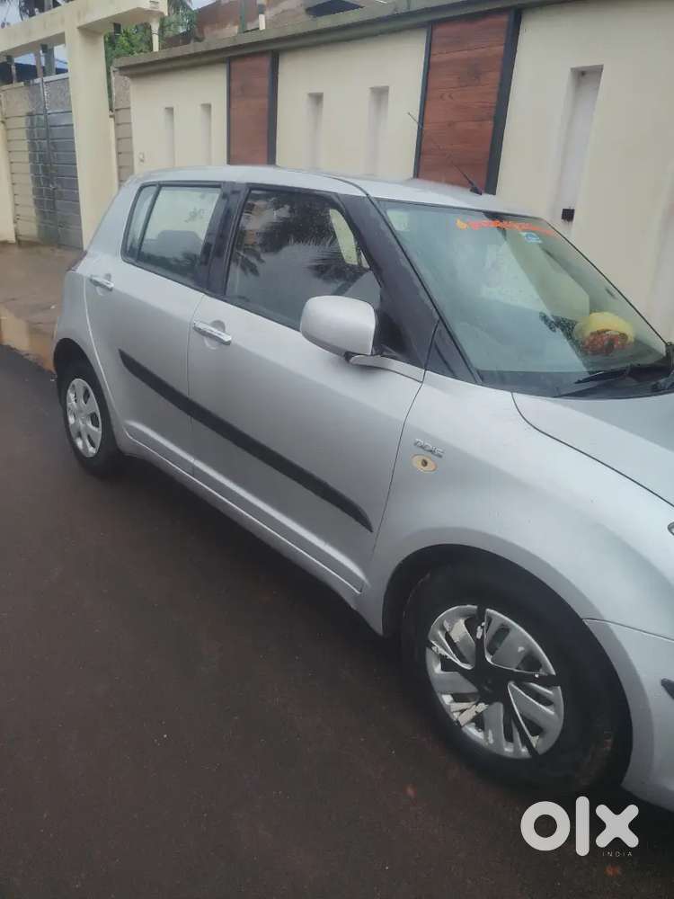 Maruti Suzuki Swift 2011