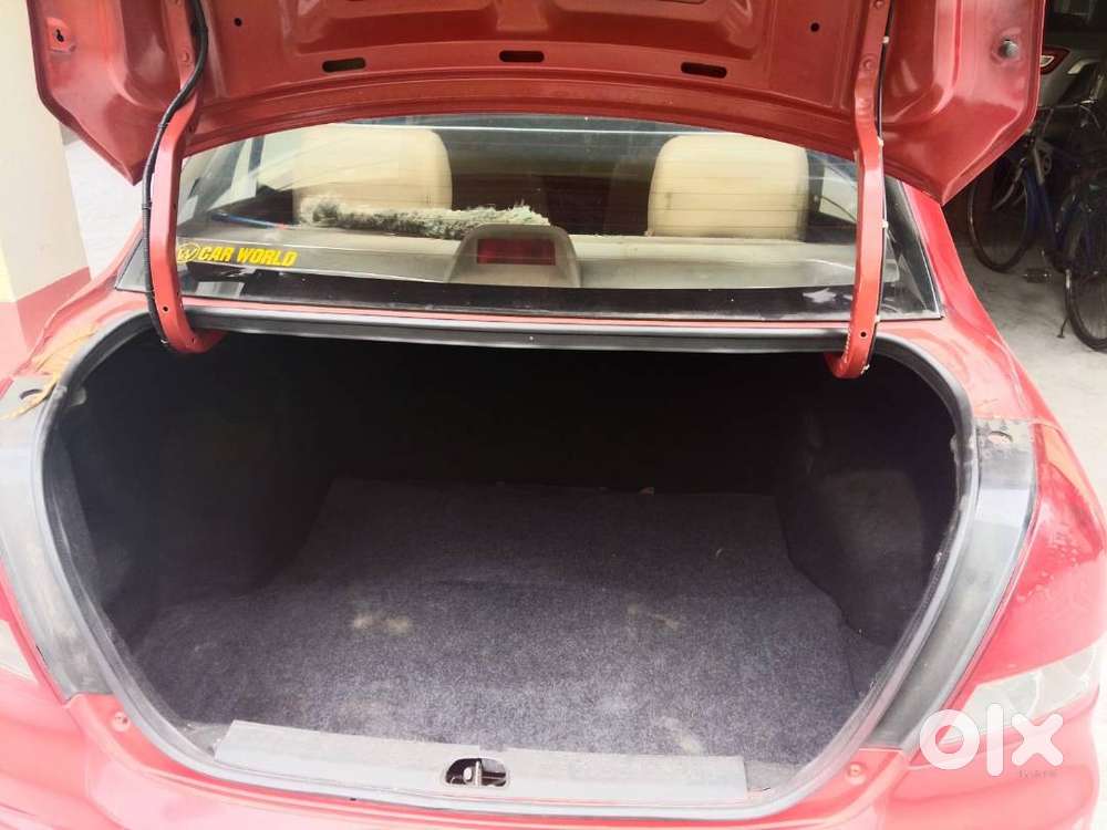 Red Swift Dezire Zxi Good Condition Rs.175000