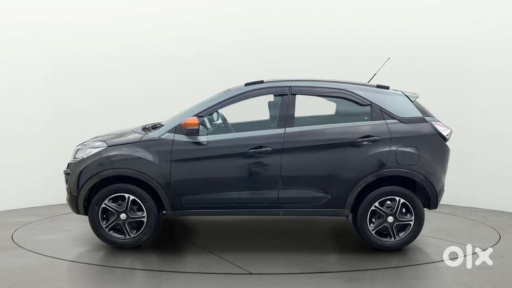 Tata Nexon KRAZ Plus AMT, 2019, Petrol
