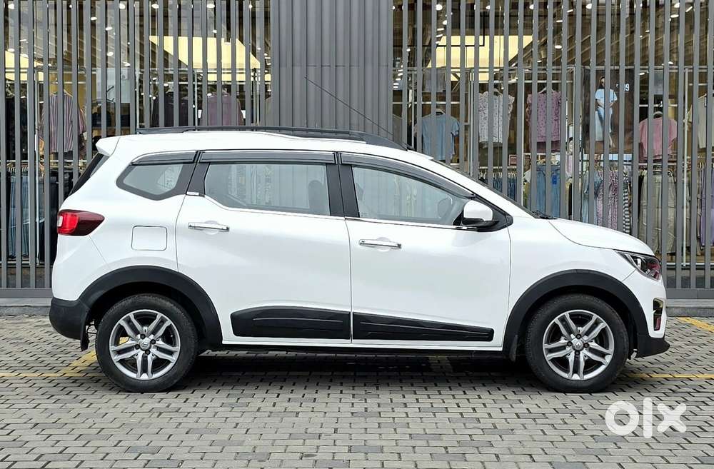 Renault Triber Rxz, 2021, Petrol