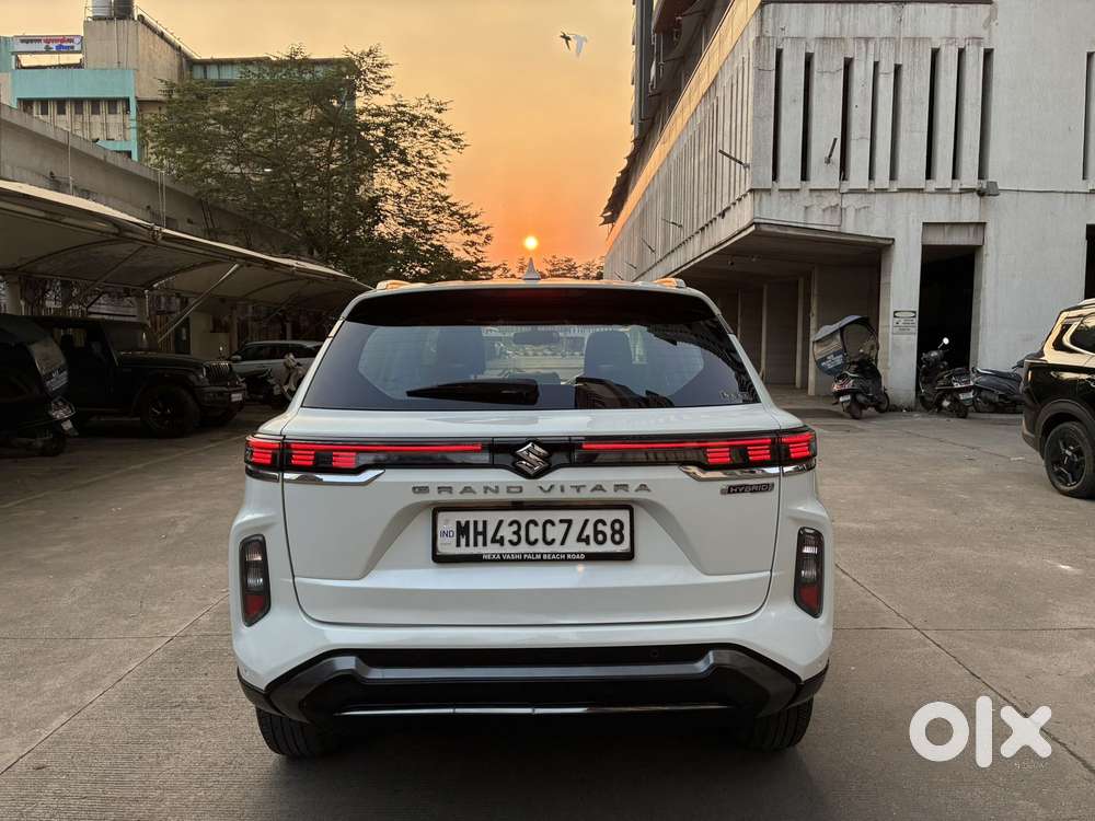 Maruti Suzuki Grand Vitara 1.5 Zeta Plus Dual Tone Intelligent Hybri..
