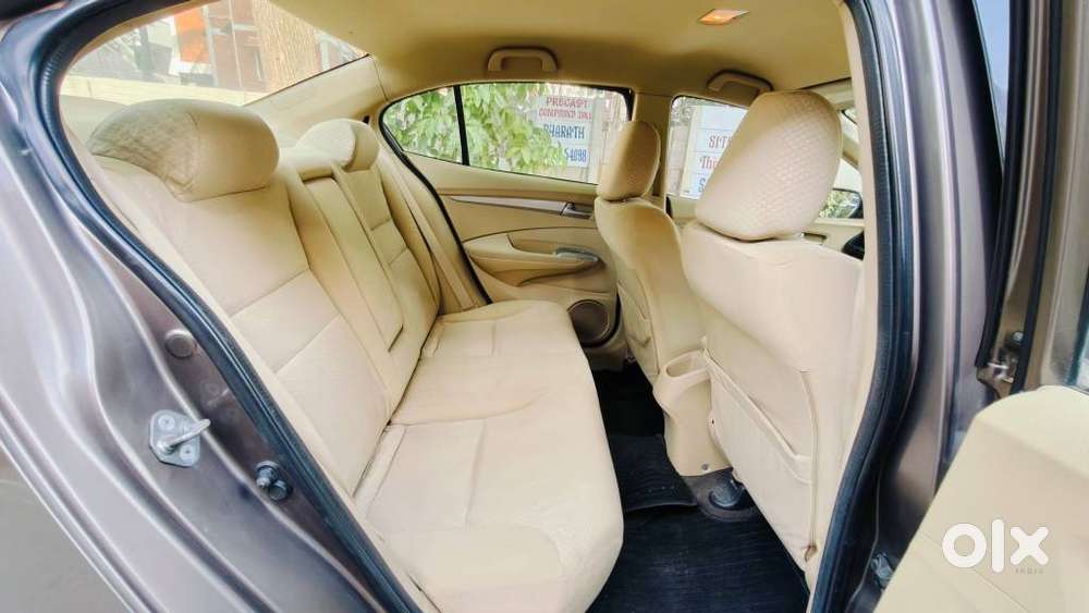 Honda City V Mt, 2011, Petrol