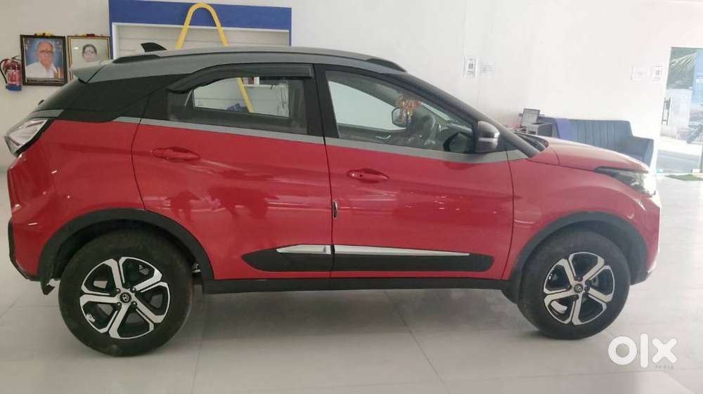 Tata Nexon 1.2 Revotron Xz Plus Premium Dual Tone, 2022, Petrol