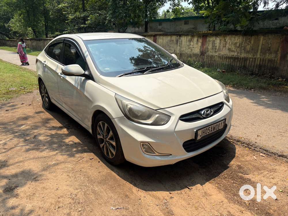 Hyundai Fluidic Verna 2014