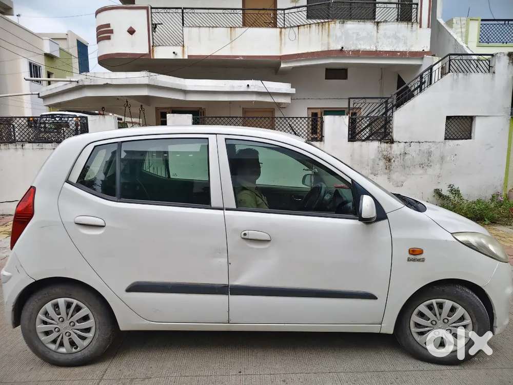 Hyundai I10 Sportz 2017 Manual
