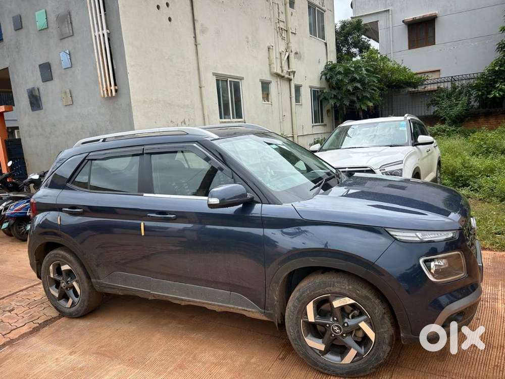 Hyundai Venue 2020 Diesel Well Maintained