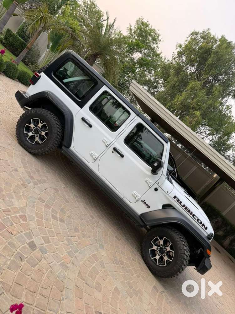 Jeep Wrangler 2024 Pristine Condition
