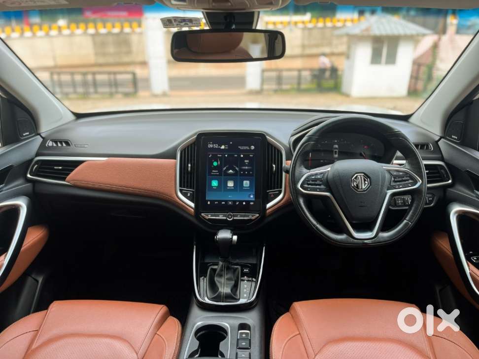 Mg Hector Plus, 2021, Petrol