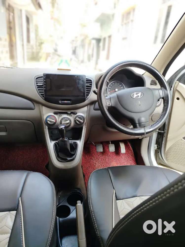 Hyundai I10 Era  Cng Fitted  Back Camera  Well Maintained