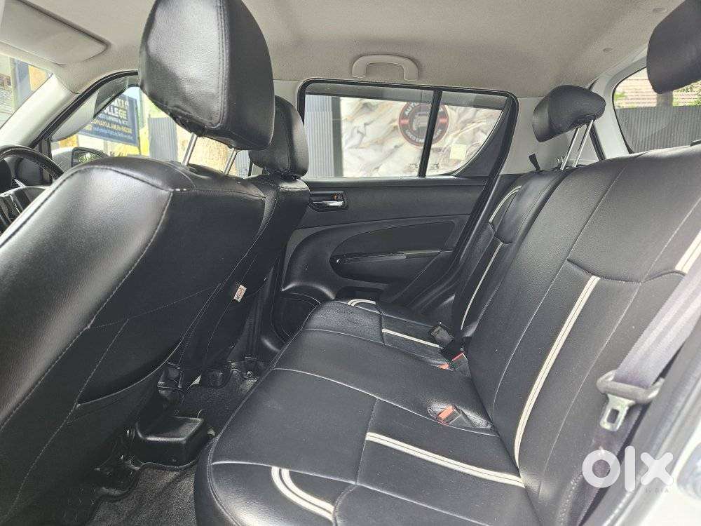 Maruti Suzuki Swift Vxi + Manual, 2016, Petrol