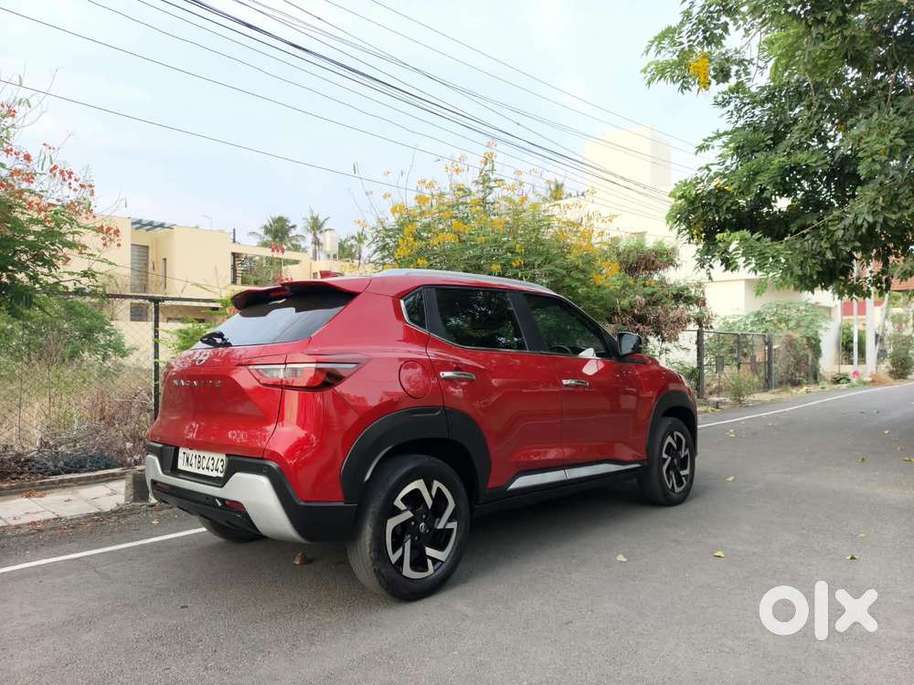 Nissan Magnite 1.0 Xv Premium, 2023, Petrol