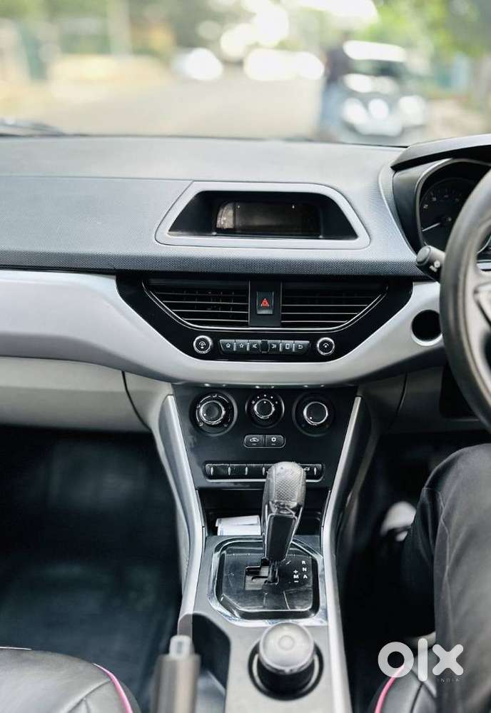Tata Nexon Amt 1.2 Revotron Xma, 2019, Petrol