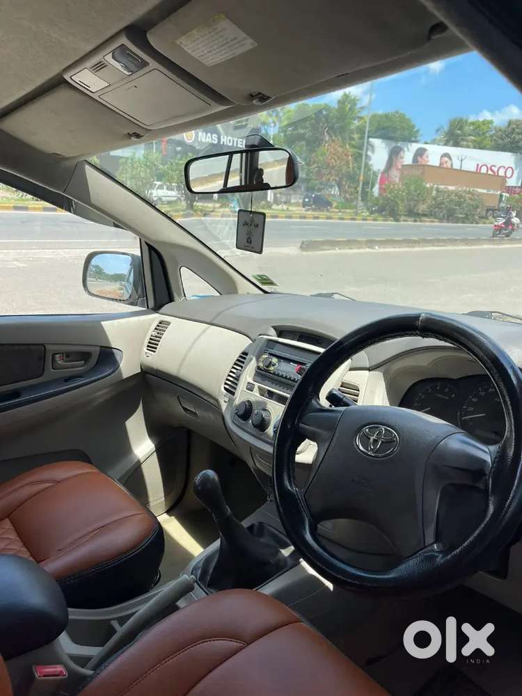 Toyota Innova Diesel 2012 Year