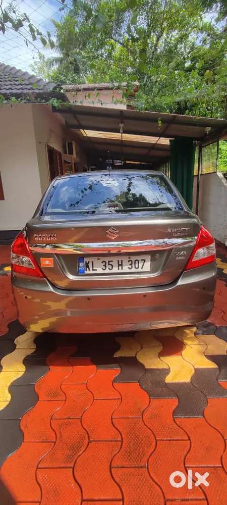 Maruti Suzuki Swift Dzire 2017 Petrol 62000 Km Driven
