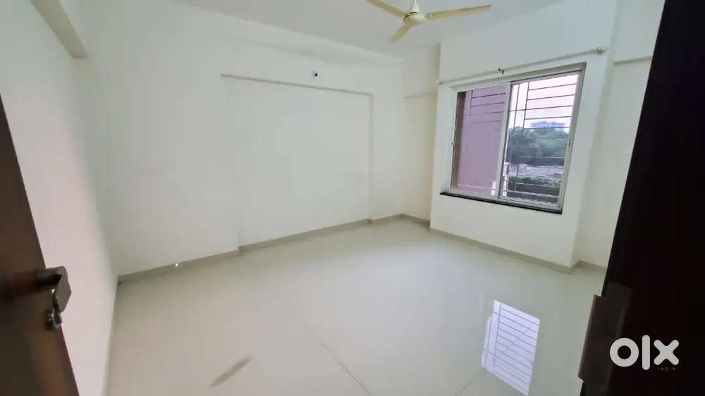 1bhk flat available near magarpatta and EON it park For Rent Houses