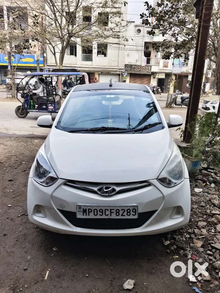 Hyundai Eon Sportz 2012