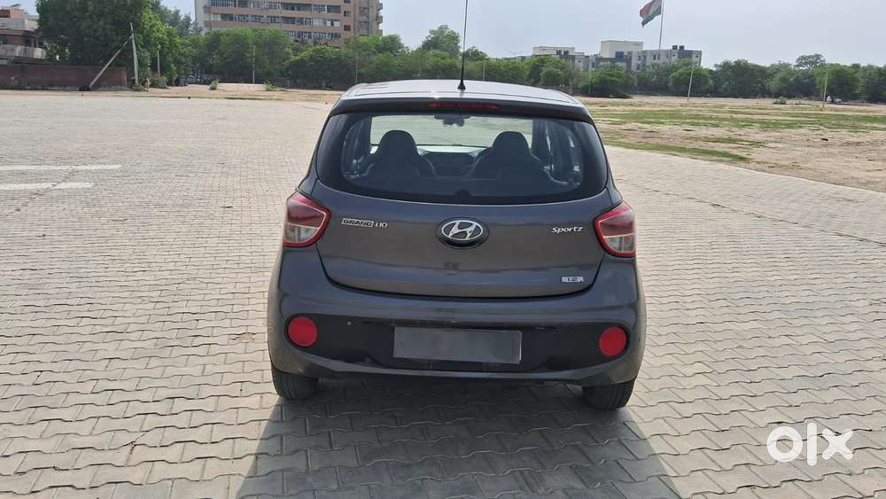 Hyundai Grand I10 Sportz 1.2 Kappa Vtvt, 2017, Petrol