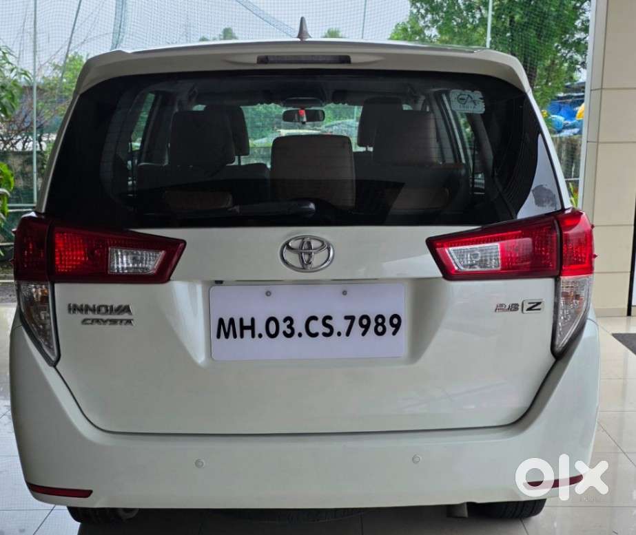 Toyota Innova Crysta 2.8z Automatic, 2018, Diesel