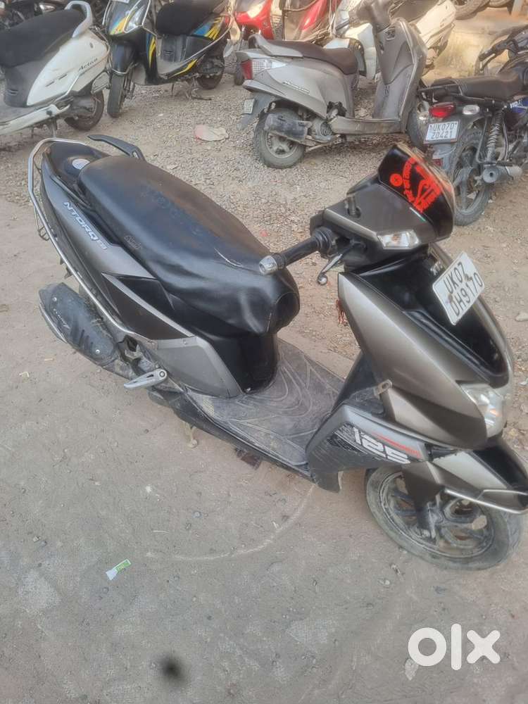 Buy & Sell Second Hand TVS Scooty in CPWD Colony, Used TVS