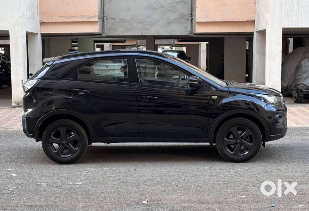 Tata Nexon 1.2 Revotron Xz Plus (l) Dark Edition, 2023, Petrol