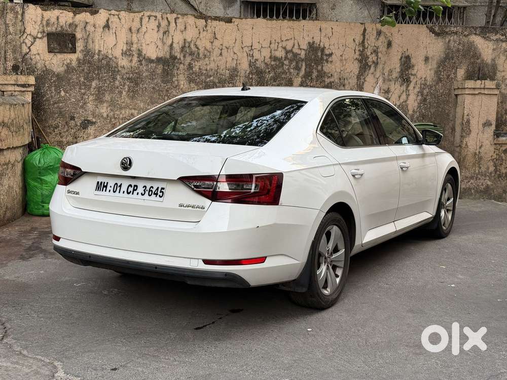 Skoda Superb Style 1.8 Tsi Mt, 2017, Petrol