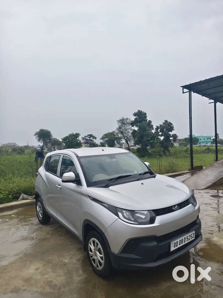 Mahindra Kuv100 Nxt Petrol 2016