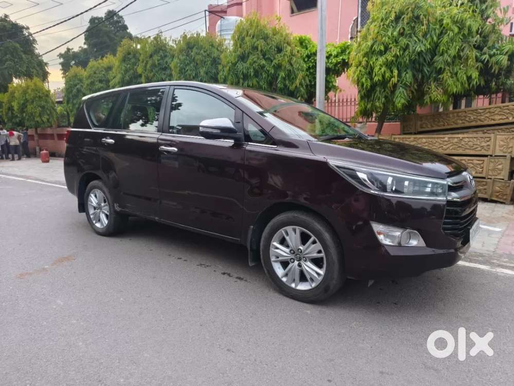 Toyota Innova Crysta 2.8 Gx At 7 Str, 2017, Diesel