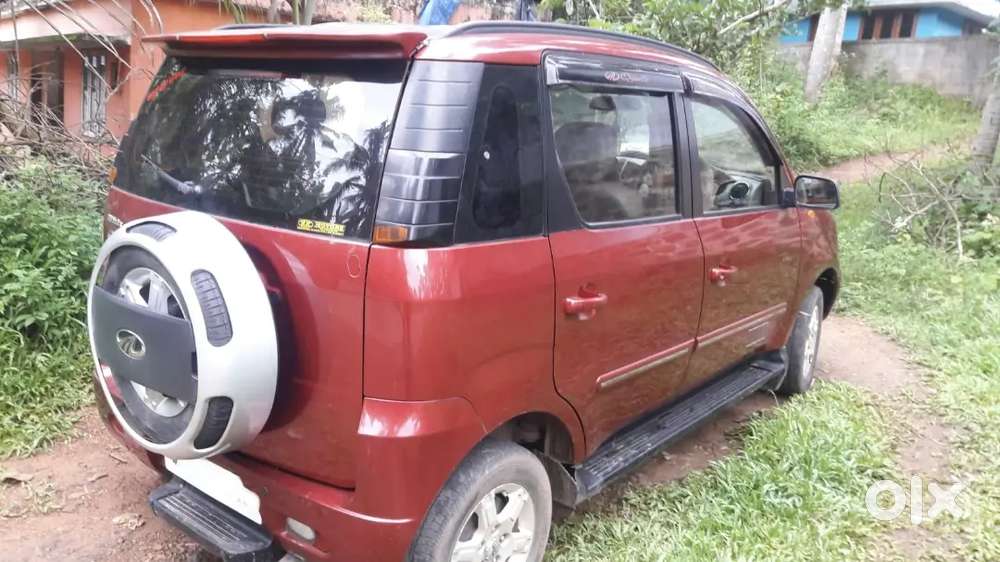 Mahindra Quanto 2012